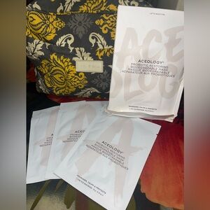 ACEOLOGY probiotic biodegradable mask